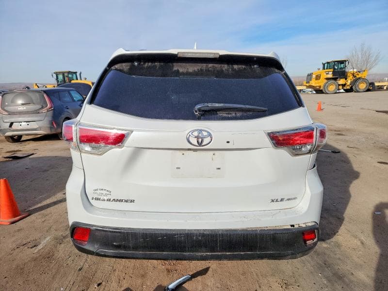 2016 TOYOTA HIGHLANDER XLE 6