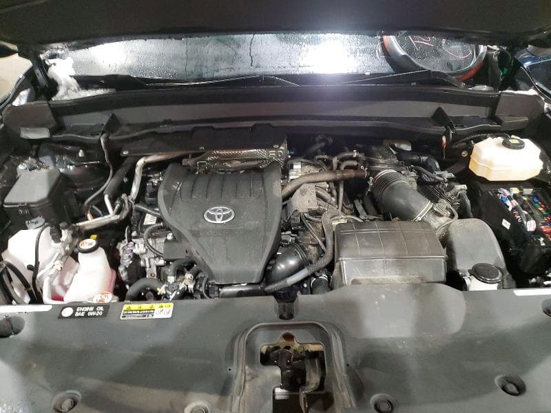 2024 TOYOTA GRAND HIGHLANDER LIMITED 12