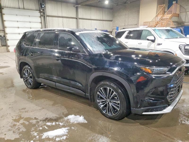 2024 TOYOTA GRAND HIGHLANDER LIMITED 4