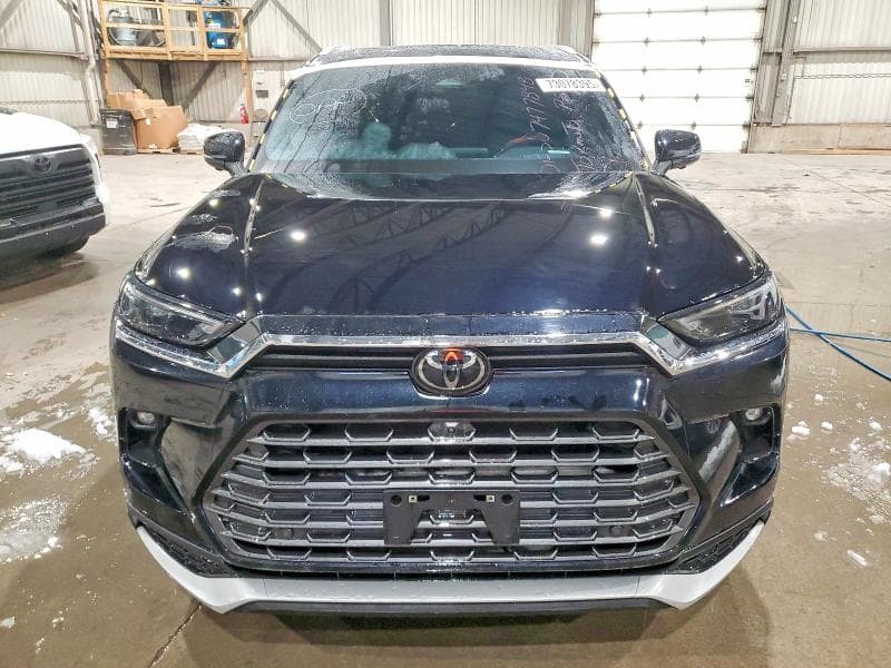 2024 TOYOTA GRAND HIGHLANDER LIMITED 5