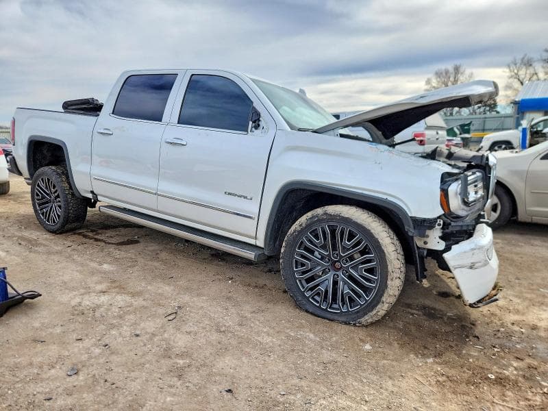2017 GMC SIERRA K1500 DENALI 4