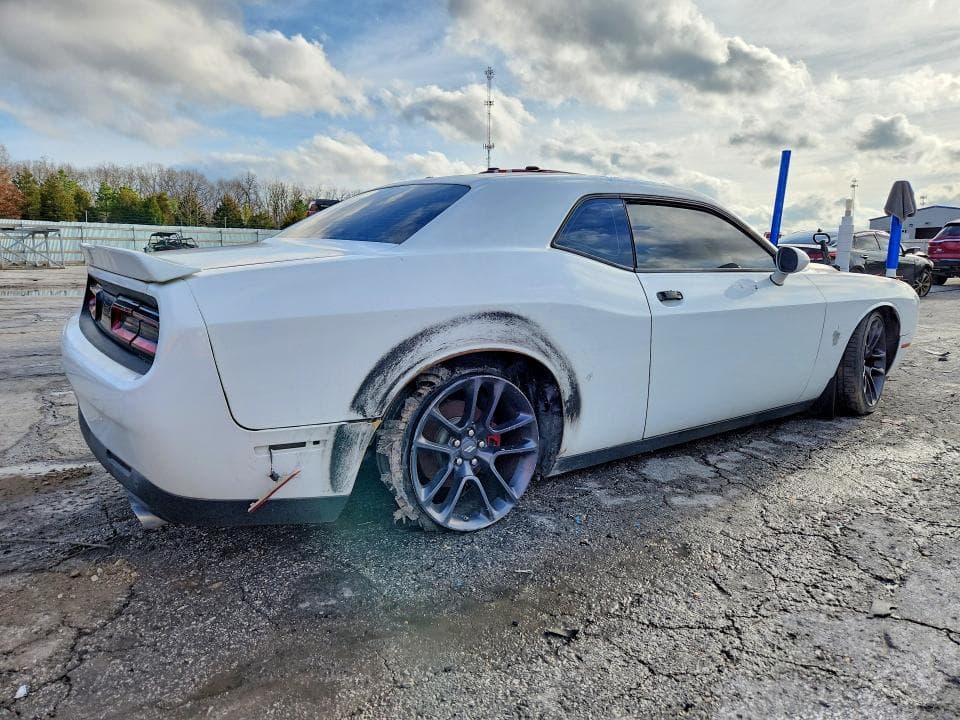 2017 DODGE CHALLENGER R 3