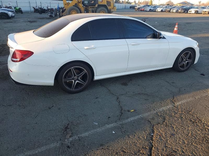 2018 MERCEDES-BENZ E 300 300 3