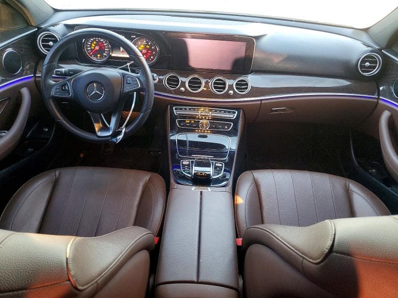 2018 MERCEDES-BENZ E 300 300 8