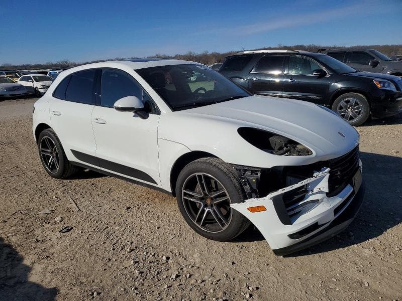 2021 PORSCHE MACAN 4