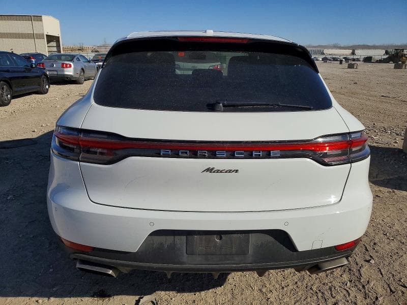 2021 PORSCHE MACAN 6