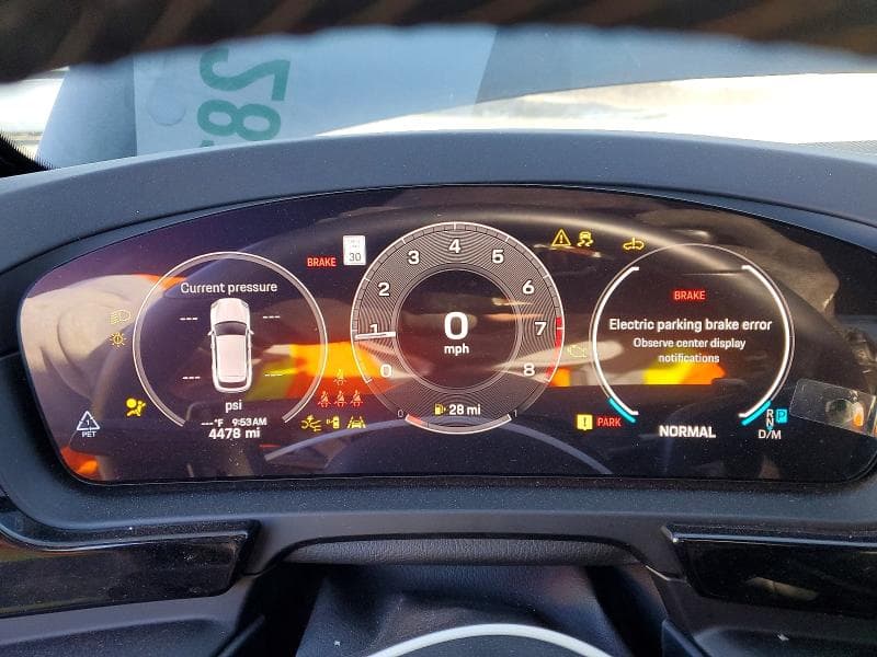 2024 PORSCHE CAYENNE S S 9