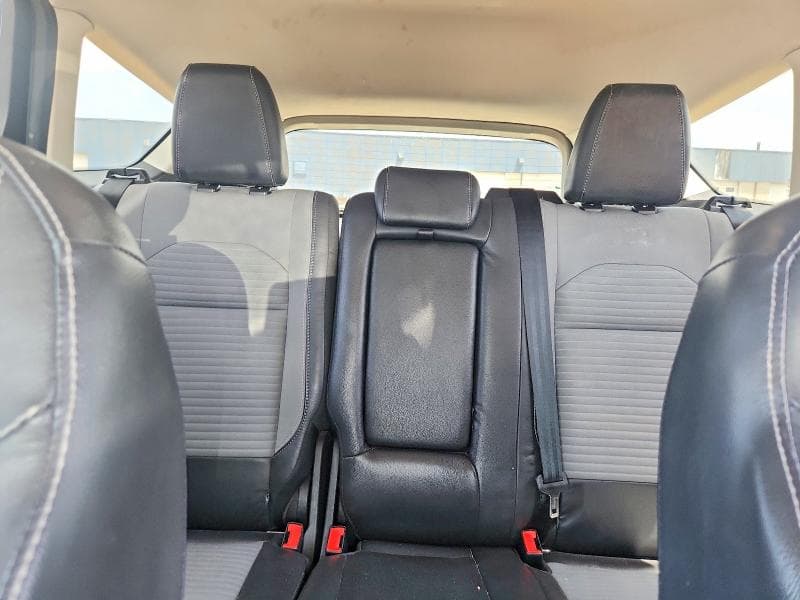 2019 FORD ESCAPE SE 10