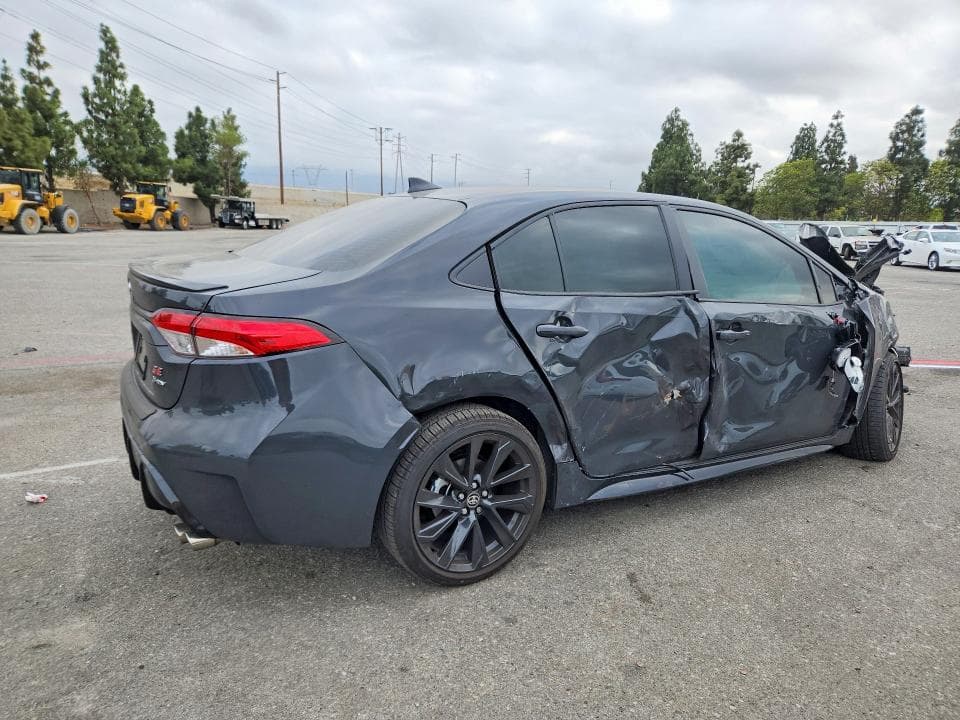 2026 TOYOTA COROLLA HYBRID SE 3