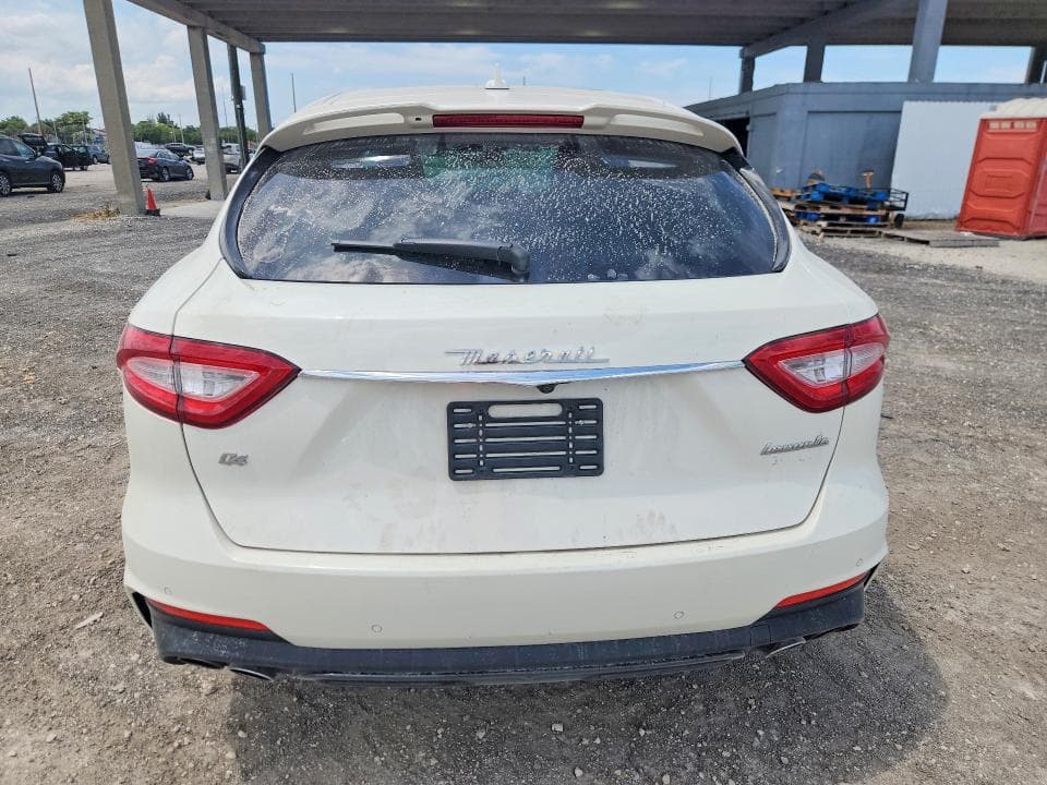 2019 MASERATI LEVANTE SPORT 6