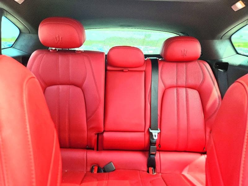2019 MASERATI LEVANTE SPORT 10