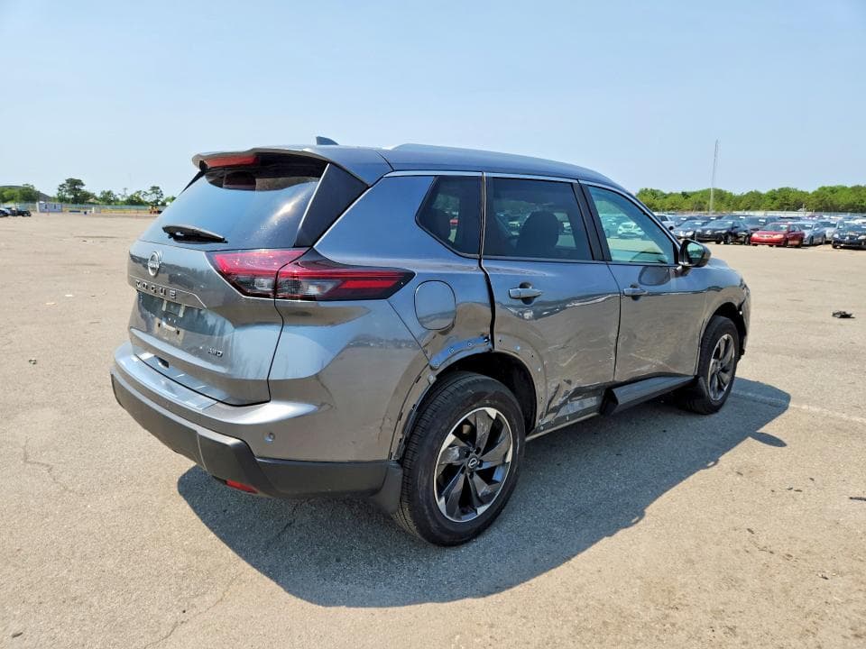 2025 NISSAN ROGUE SV 3