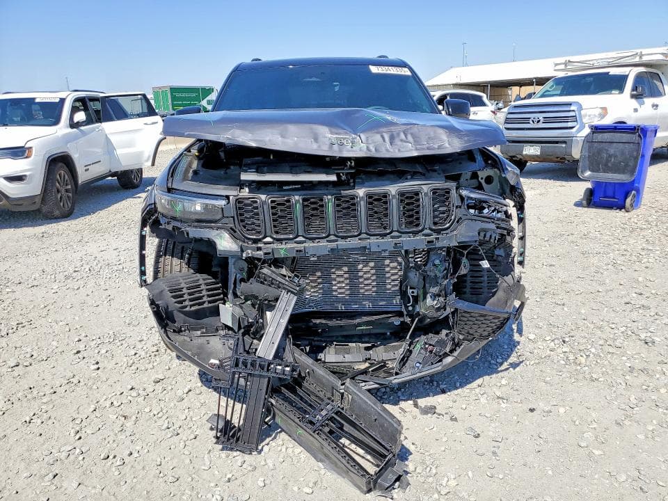2025 JEEP GRAND CHEROKEE LIMITED 5