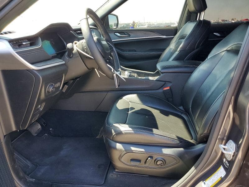 2025 JEEP GRAND CHEROKEE LIMITED 7