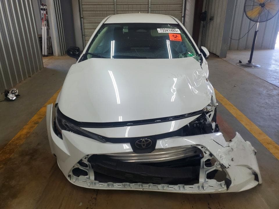 2025 TOYOTA COROLLA LE LE 5