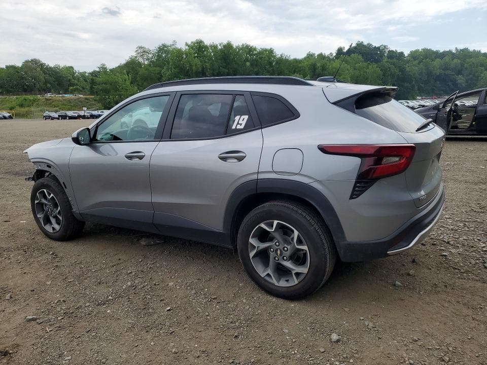 2024 CHEVROLET TRAX 1LT 2