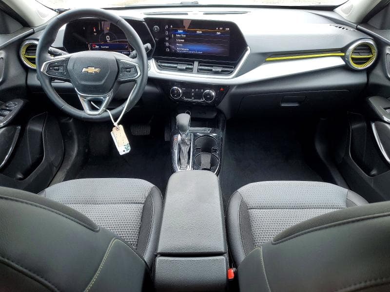 2024 CHEVROLET TRAX 1LT 8