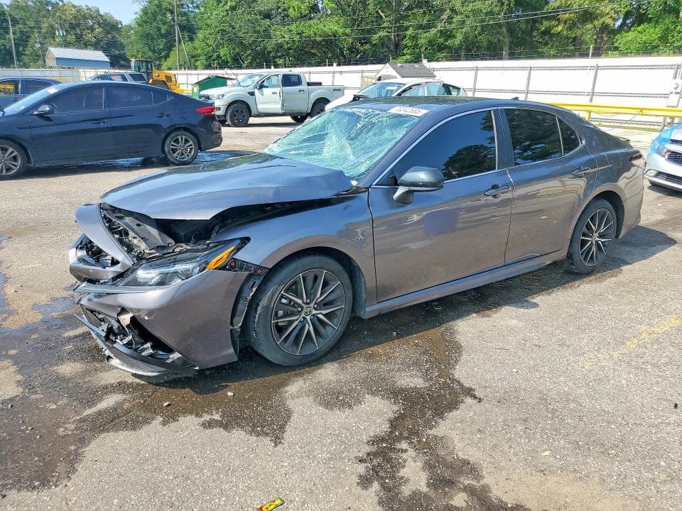 2024 TOYOTA CAMRY SE - 1