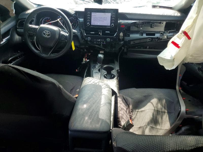 2024 TOYOTA CAMRY SE 8
