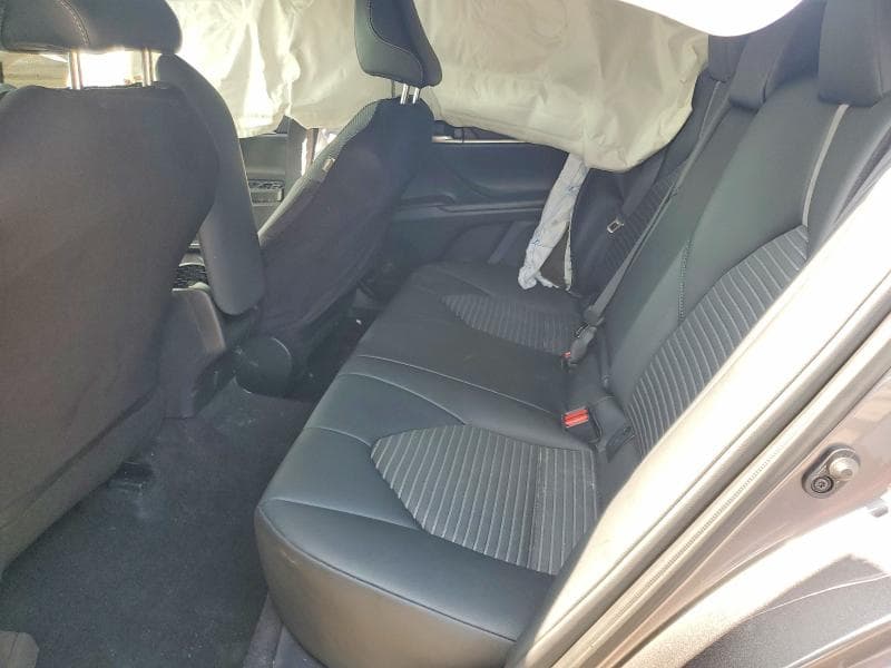 2024 TOYOTA CAMRY SE 10