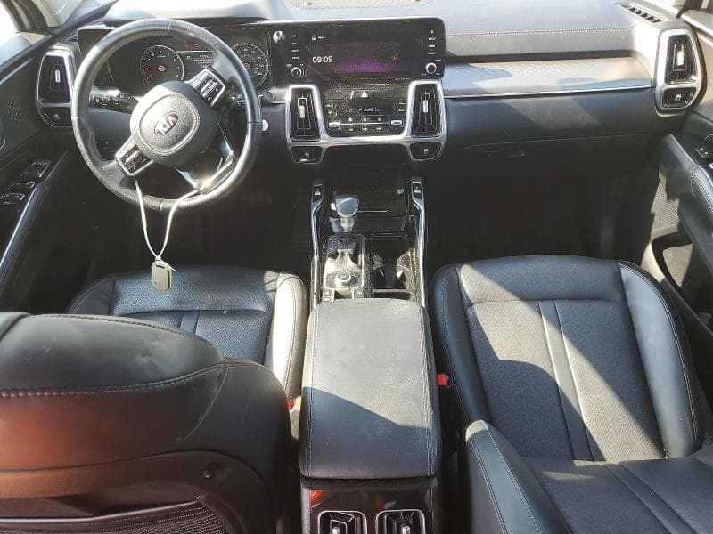 2021 KIA SORENTO SX 8