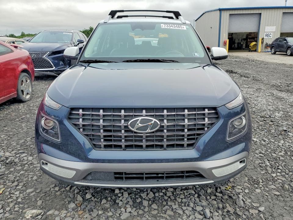 2025 HYUNDAI VENUE LIMITED 5