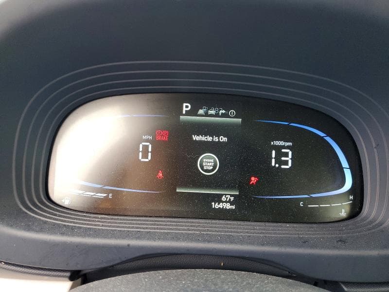2025 HYUNDAI VENUE LIMITED 9
