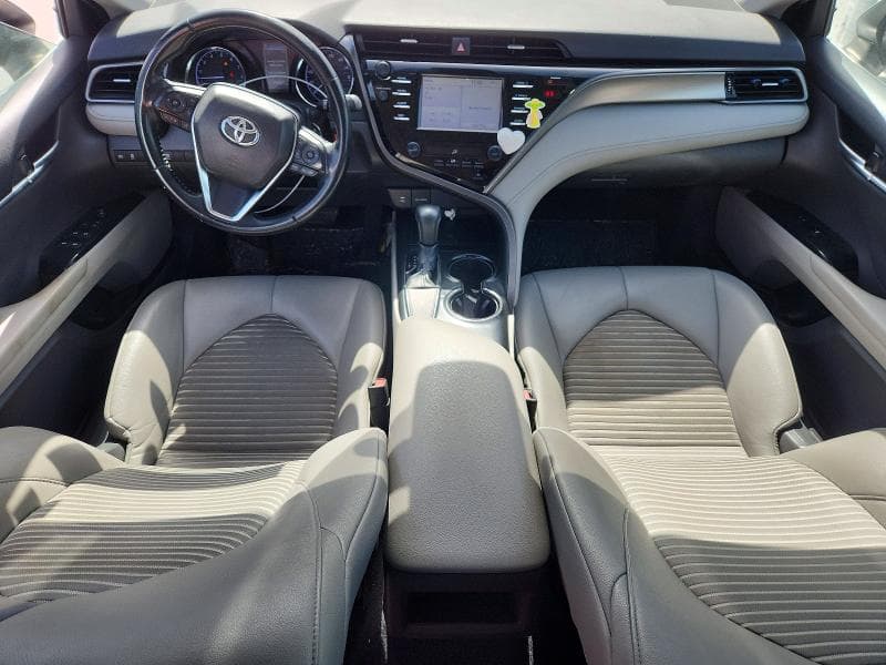 2019 TOYOTA CAMRY SE 8
