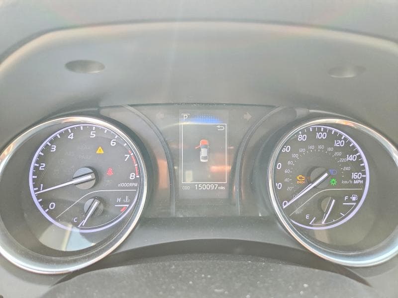 2019 TOYOTA CAMRY SE 9