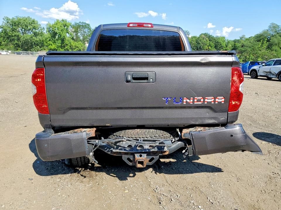 2019 TOYOTA TUNDRA CREWMAX LIMITED 6