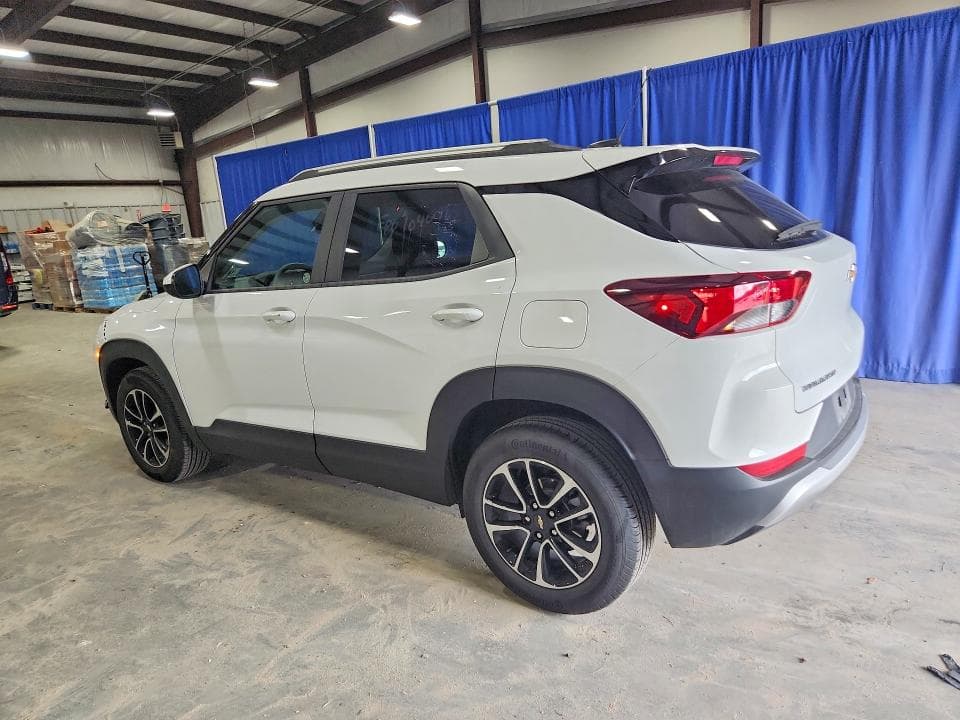 2026 CHEVROLET TRAILBLAZER LT 2