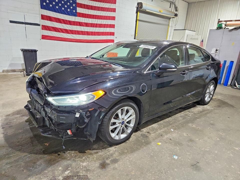 2019 FORD FUSION TITANIUM 1