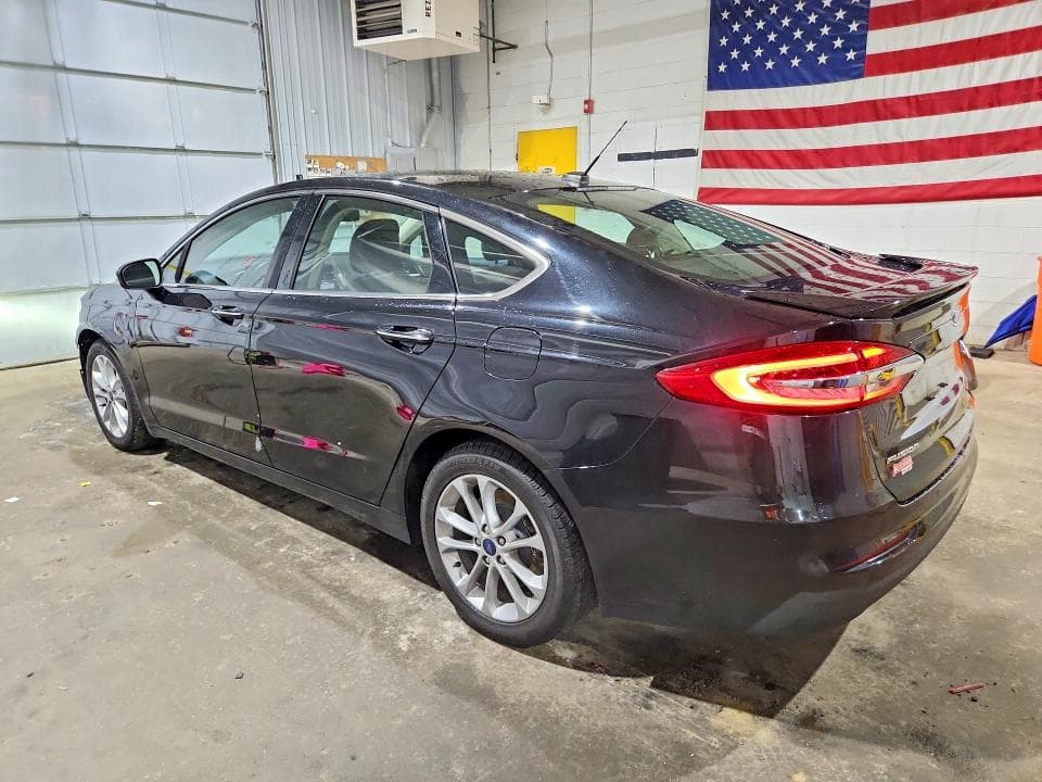 2019 FORD FUSION TITANIUM 2