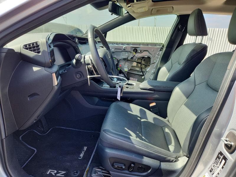 2024 LEXUS RZ 300E 7