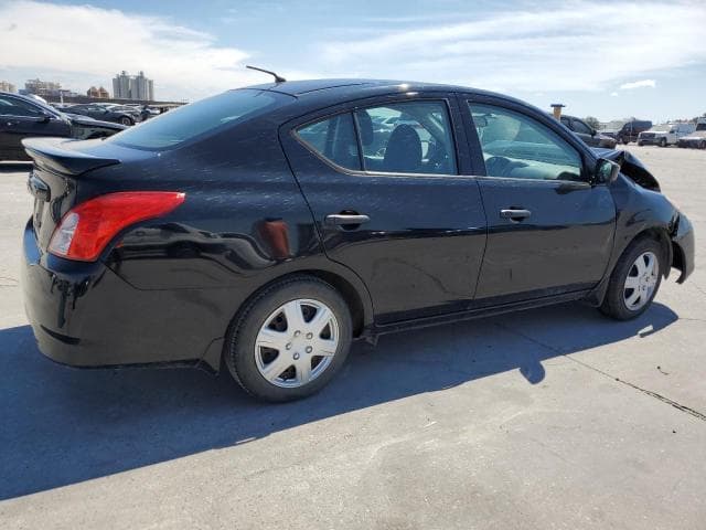 2018 NISSAN VERSA S 3