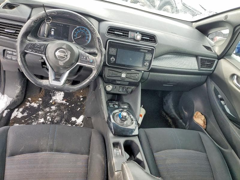 2019 NISSAN LEAF S 8