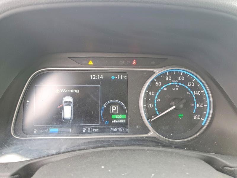 2019 NISSAN LEAF S 9