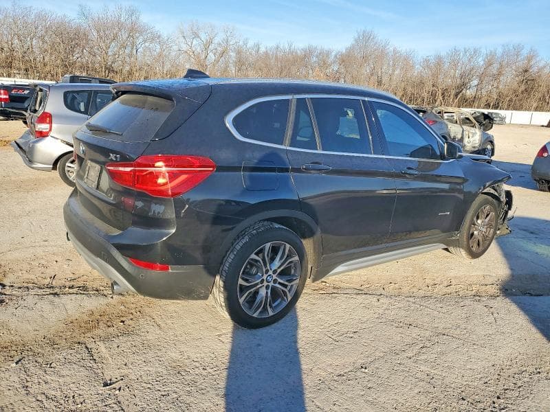 2017 BMW X1 XDRIVE28I 3