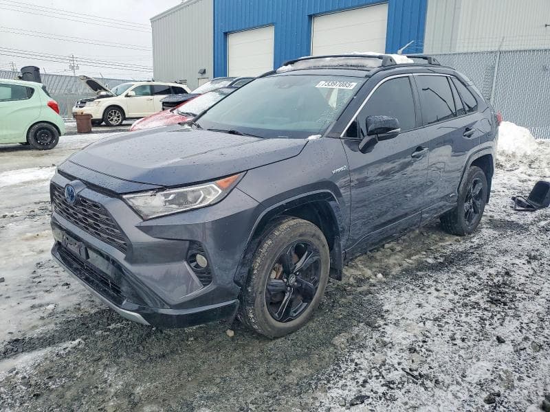 2020 TOYOTA RAV4 XLE - 1
