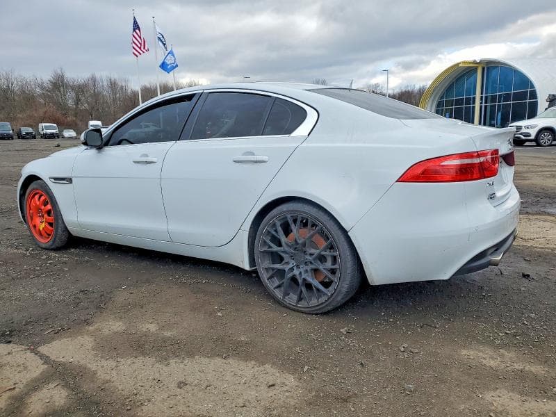 2018 JAGUAR XE PORTFOLIO LE PORTFOLIO LE 3