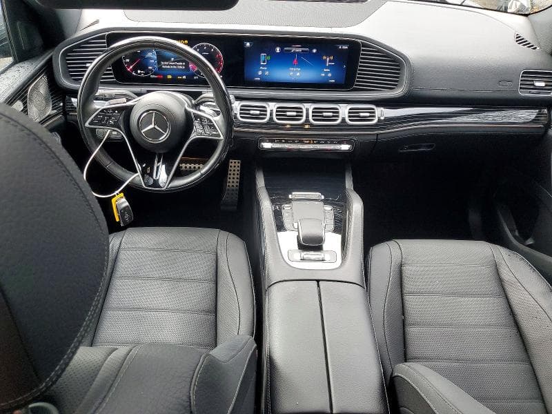 2024 MERCEDES-BENZ GLS 450 4MATIC 8