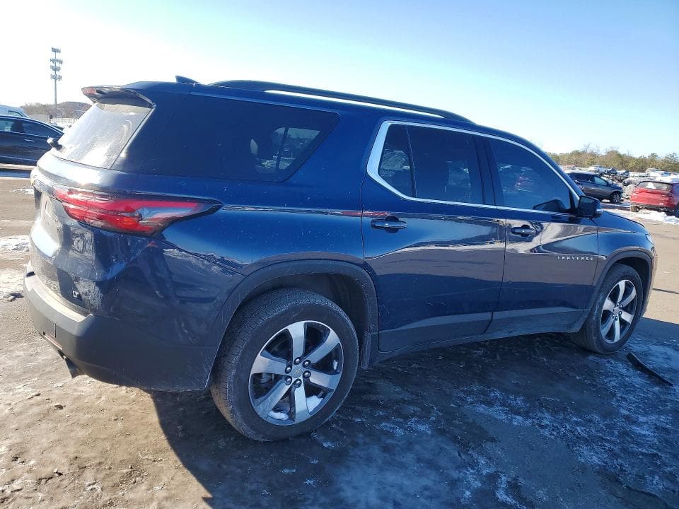 2023 CHEVROLET TRAVERSE LT 3