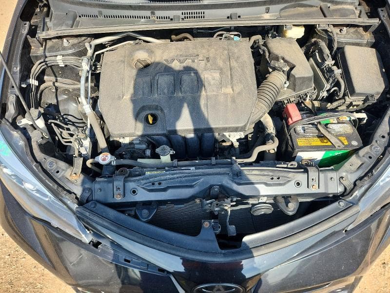 2018 TOYOTA COROLLA SE 12