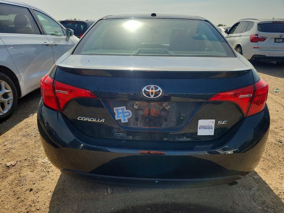 2018 TOYOTA COROLLA SE 7