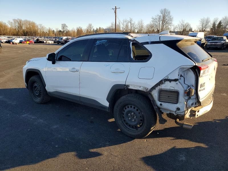 2022 TOYOTA RAV4 XLE XLE 2