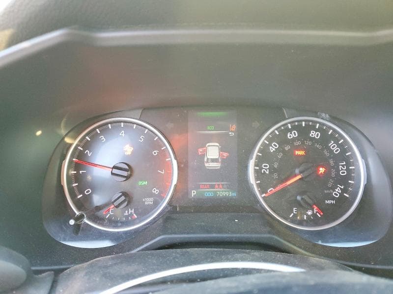 2022 TOYOTA RAV4 XLE XLE 9