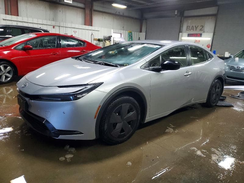 2024 TOYOTA PRIUS LE - 1