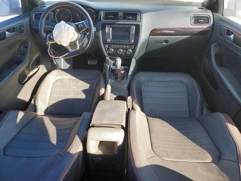 2017 VOLKSWAGEN JETTA GLI 8