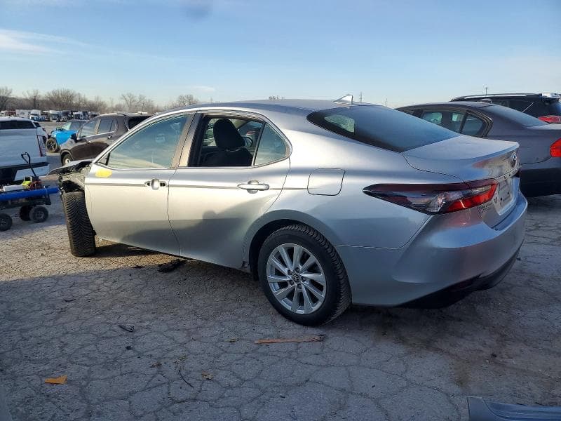 2023 TOYOTA CAMRY LE 2