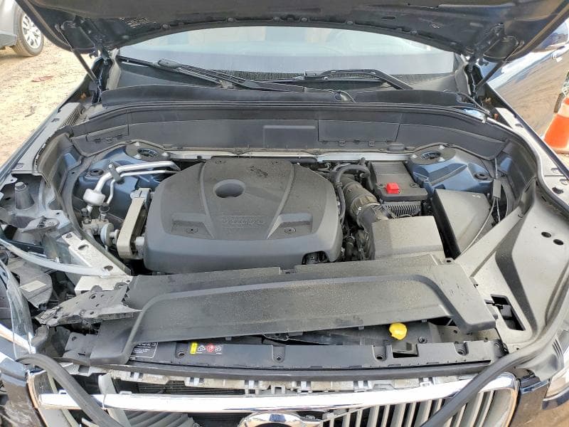 2018 VOLVO XC90 T6 11